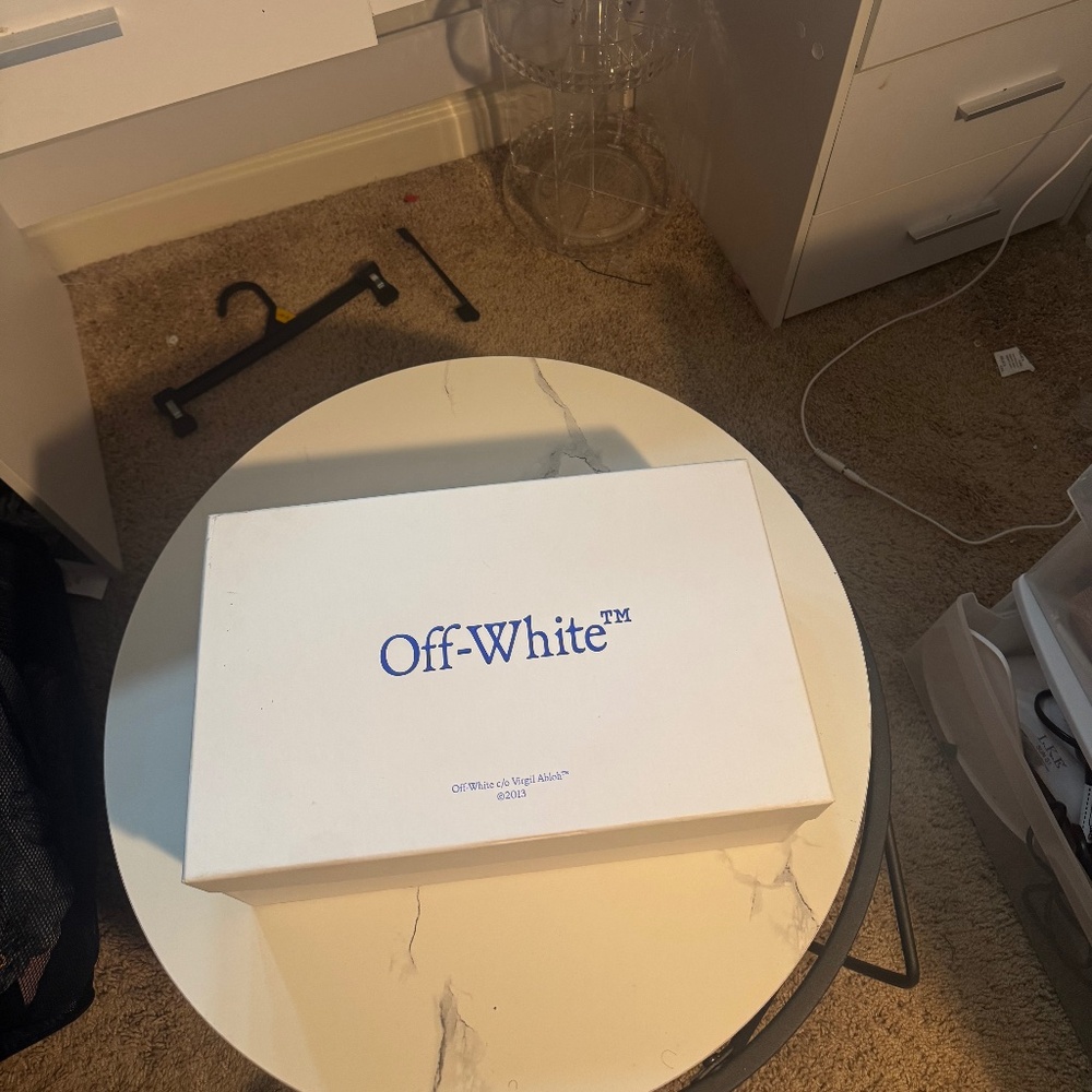 OFF WHITE Leather Logo Slides